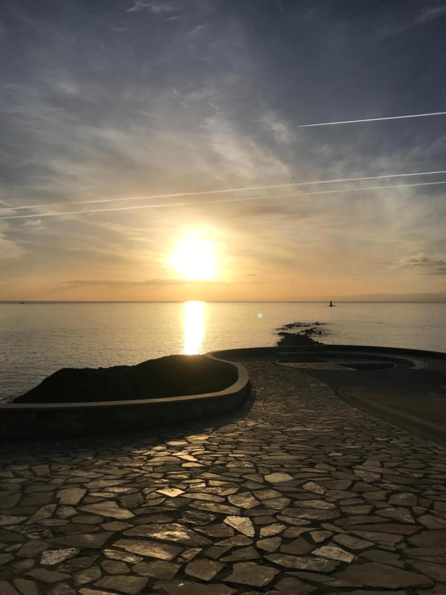 Apartamento A Pie De Playa La Pepa Burela Екстер'єр фото